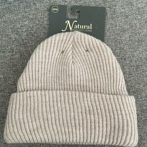 Natural reflections beanie